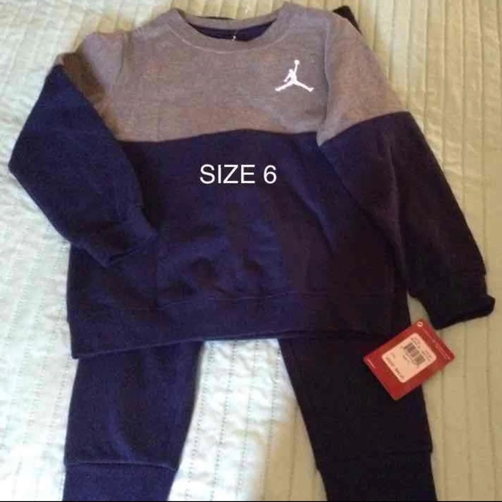 Nike Jordan Set Sweatshirt and Pant for boys Sz5/6